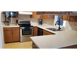 6 EARLSCOURT CRESCENT - 7