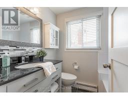 292 REDFORD CRESCENT - 15