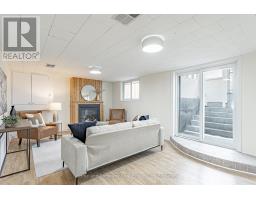 292 REDFORD CRESCENT - 5