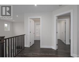 UNIT 30 - 3202 VIVIAN LINE - 14