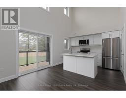 UNIT 30 - 3202 VIVIAN LINE - 7