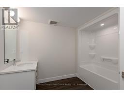 UNIT 40 - 3202 VIVIAN LINE - 13