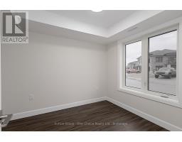 UNIT 40 - 3202 VIVIAN LINE - 15