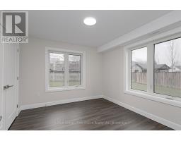 UNIT 37 - 3202 VIVIAN LINE - 13