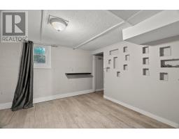 36404B HURON ROAD - 23