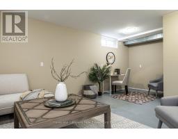 295 NORMAN STREET - 35