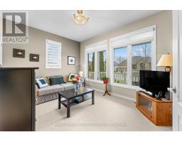 10 MACPHERSON AVENUE - 6