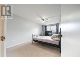 4 - 391 PIONEER DRIVE - 17