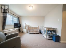 4 - 391 PIONEER DRIVE - 23