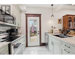 608 ONTARIO STREET - 12