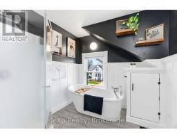 531 BRUNSWICK STREET - 3