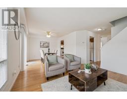 33 FAIRGREEN CLOSE - 11