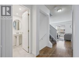 33 FAIRGREEN CLOSE - 20