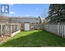 33 FAIRGREEN CLOSE - 34