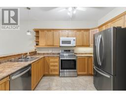 1 - 220 WALNUT STREET - 17