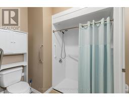 1 - 220 WALNUT STREET - 31