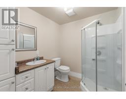 1 - 220 WALNUT STREET - 39