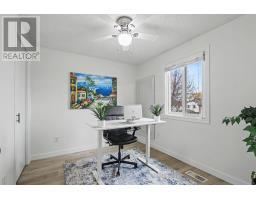 7 WYCLIFFE PLACE - 25