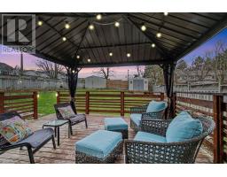 7 WYCLIFFE PLACE - 32