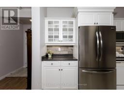 505 - 160 ROMEO STREET - 16