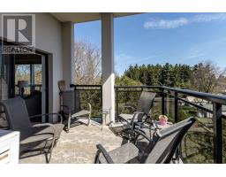 505 - 160 ROMEO STREET - 36