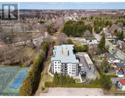 505 - 160 ROMEO STREET - 46