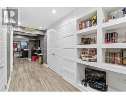 356 FALLING GREEN CRESCENT - 32