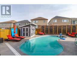 356 FALLING GREEN CRESCENT - 42