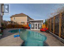 356 FALLING GREEN CRESCENT - 43