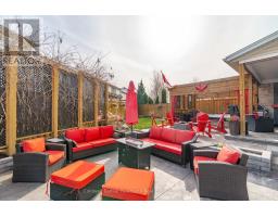 356 FALLING GREEN CRESCENT - 44