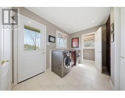 3 MEADOWBROOK COURT - 19