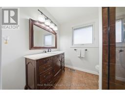 3 MEADOWBROOK COURT - 23