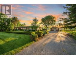 3 MEADOWBROOK COURT - 4