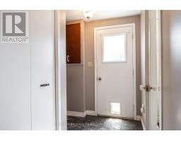 34 KATHRYN CRESCENT - 15