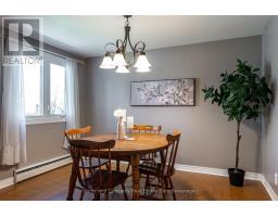 34 KATHRYN CRESCENT - 3