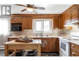 34 KATHRYN CRESCENT - 5