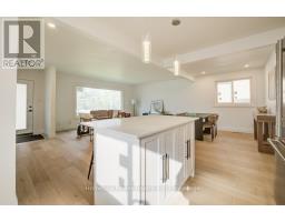 328 THE COUNTRY WAY - 12