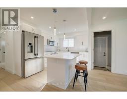 328 THE COUNTRY WAY - 18