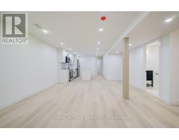 328 THE COUNTRY WAY - 31