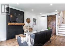 185 MOWAT STREET - 12