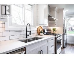 185 MOWAT STREET - 18