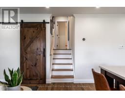 185 MOWAT STREET - 20