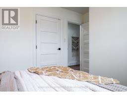 185 MOWAT STREET - 25