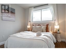 185 MOWAT STREET - 28