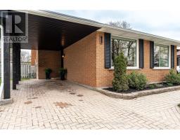 185 MOWAT STREET - 3