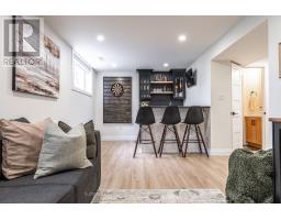 185 MOWAT STREET - 35