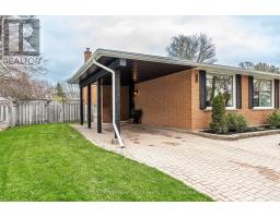 185 MOWAT STREET - 45