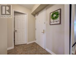 702 - 265 WESTCOURT PLACE - 10