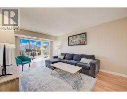 702 - 265 WESTCOURT PLACE - 16