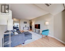 702 - 265 WESTCOURT PLACE - 18